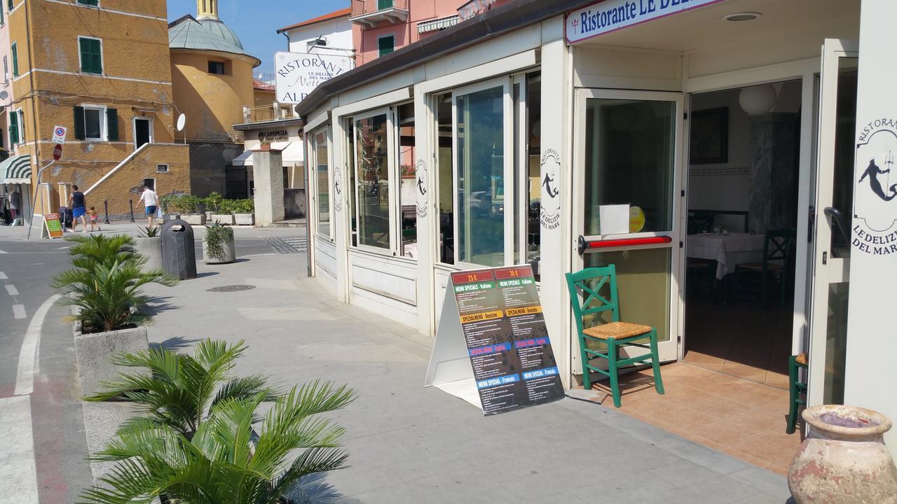 Albergo Nettuno Lerici Bagian luar foto